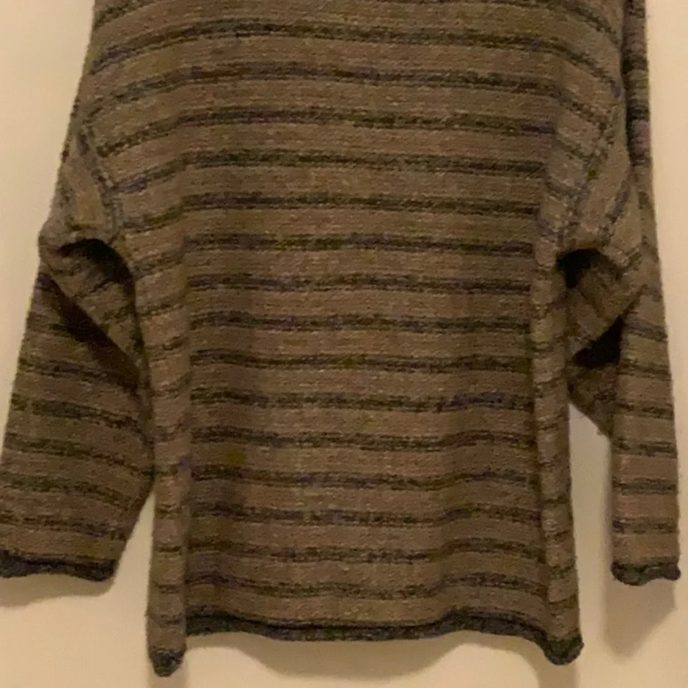 Structure Men’s Beige Striped Sweater Medium